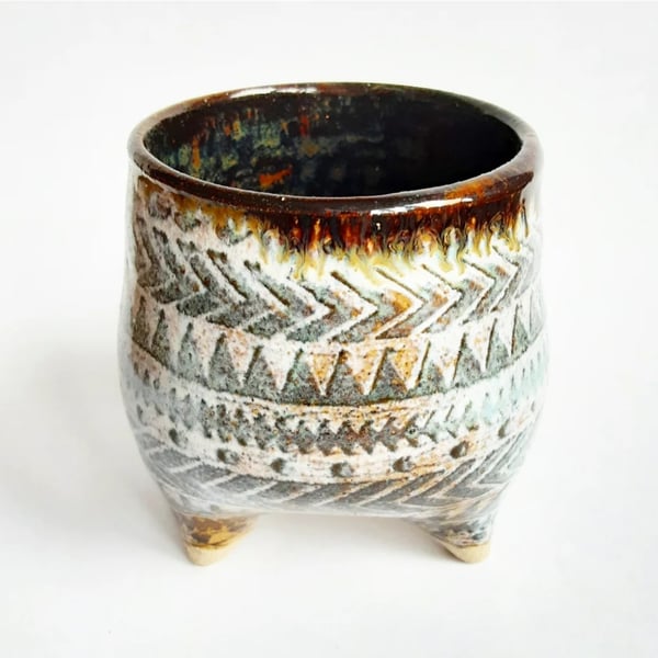 Three Legged Houseplant Holder 