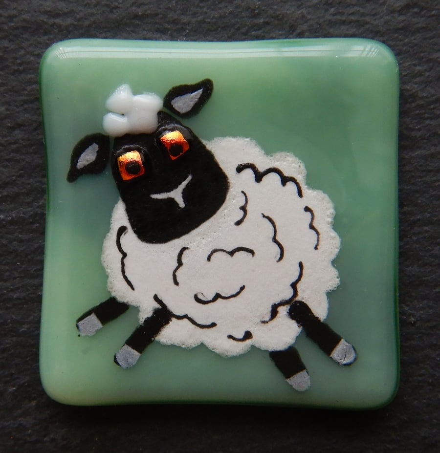 HANDMADE FUSED DICHROIC GLASS 'LARRY THE LAMB' BROOCH.