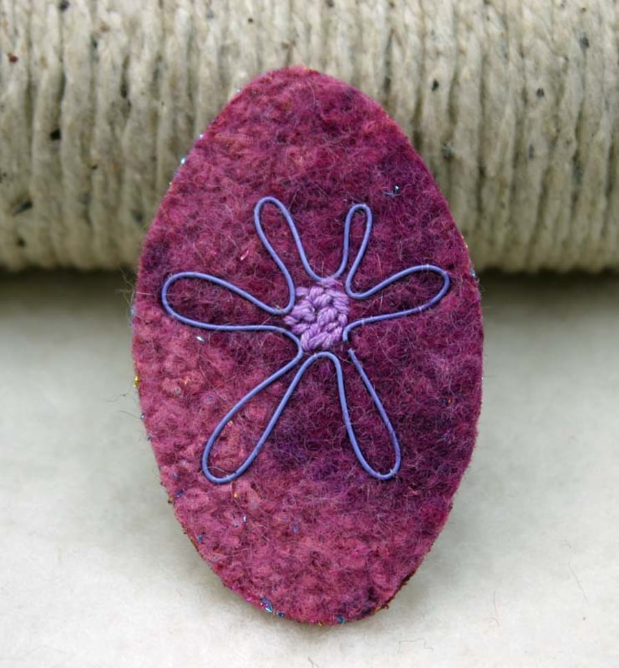 Handmade felted dusky pink brooch
