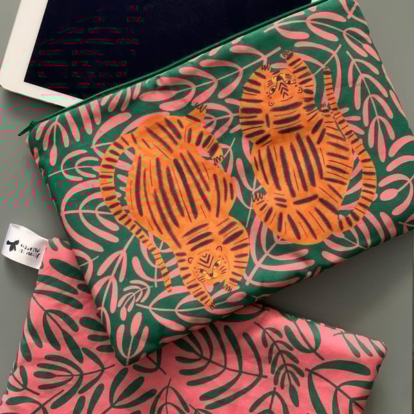 Two Thicc Tigers large pouch 