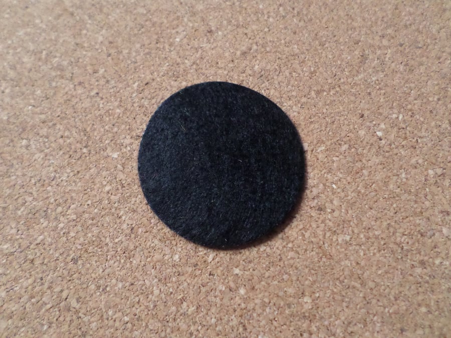 10 x Felt Circles - 40mm - Black 