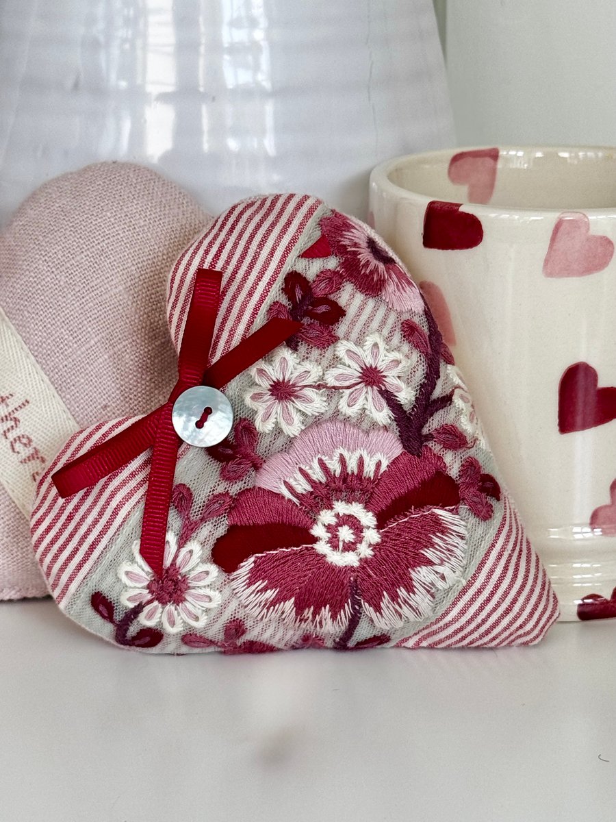 SALE - PINK BLOSSOMS FABRIC HEART