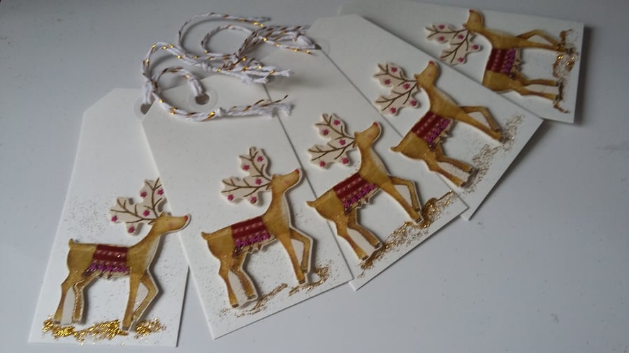 REINDEER CHRISTMAS GIFT TAGS