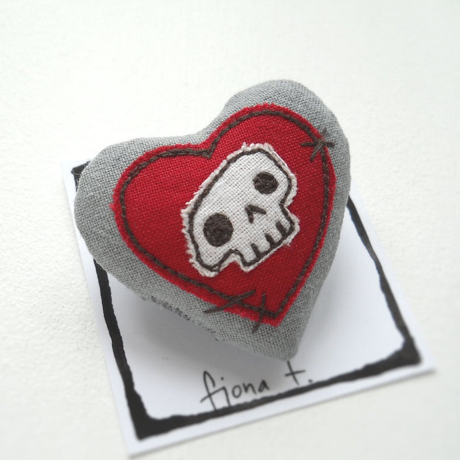 freehand embroidered skull heart textile brooch red