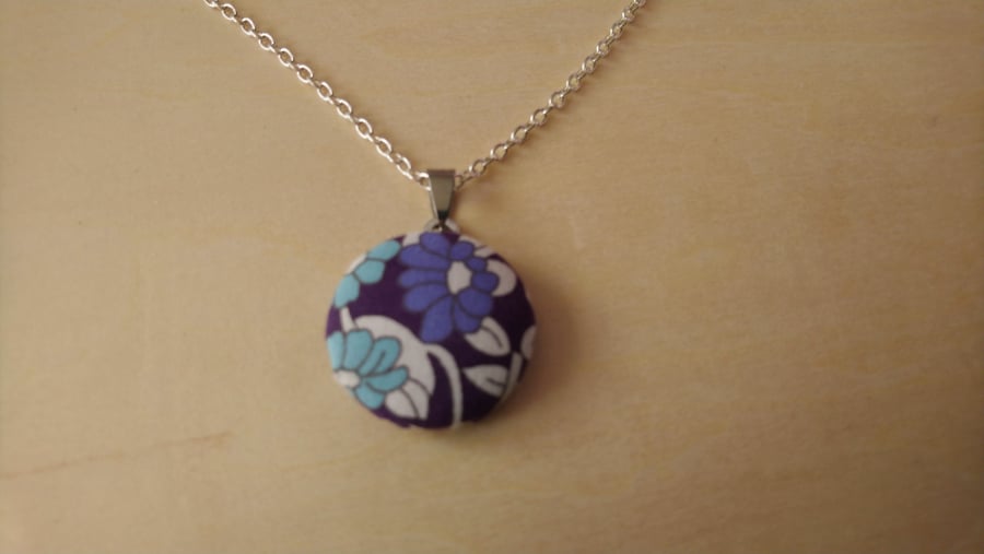 29mm Blue Floral Fabric Covered Button Pendant 
