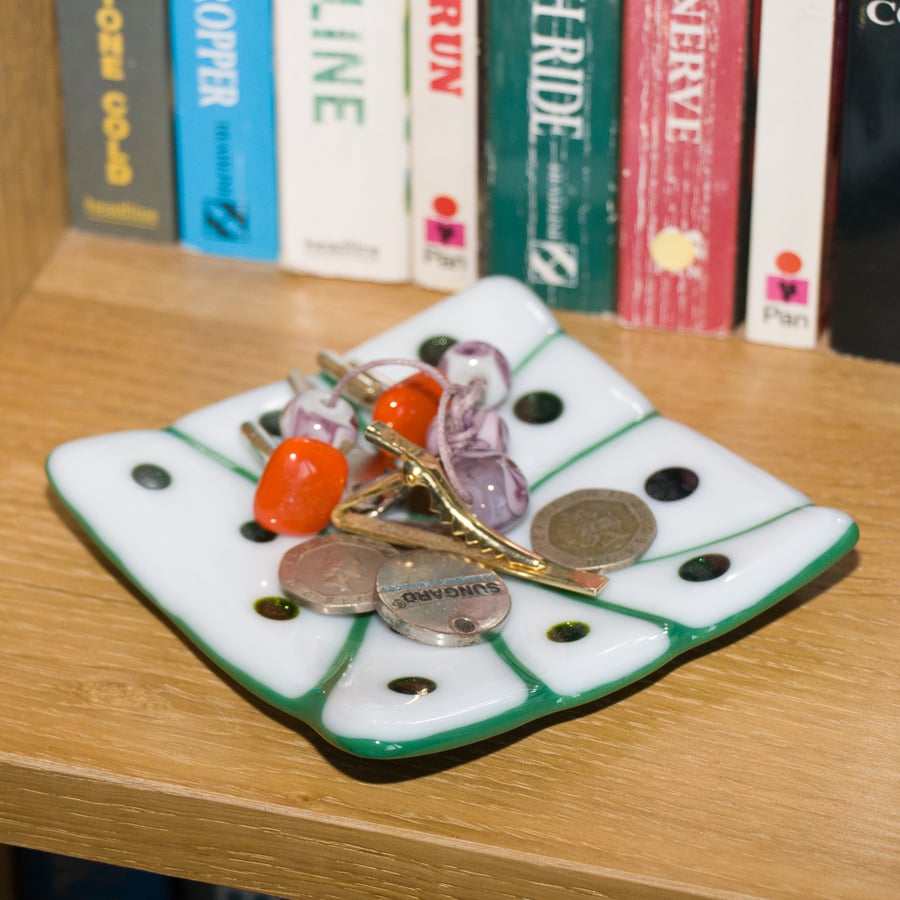 White and Green Fused Glass Trinket Dish - 9289