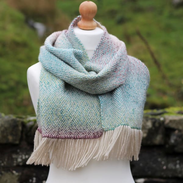 Multicoloured handwoven scarf