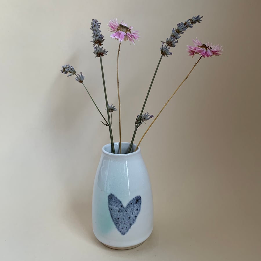Small Bud Vase, White with a Blue Heart decoration 
