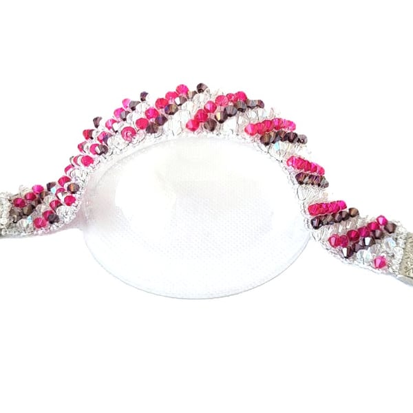 Swarovski crystal and seed bead netted bracelet