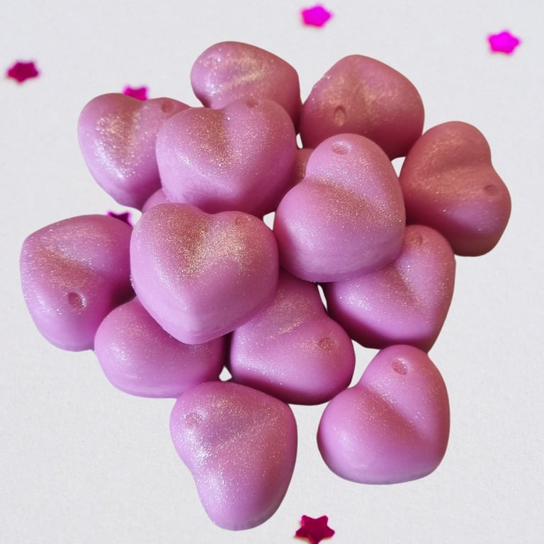 Soy Wax Melts Hearts Pack of 10 Fragrance Effete 65g
