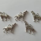 3d howling wolf charms x 5