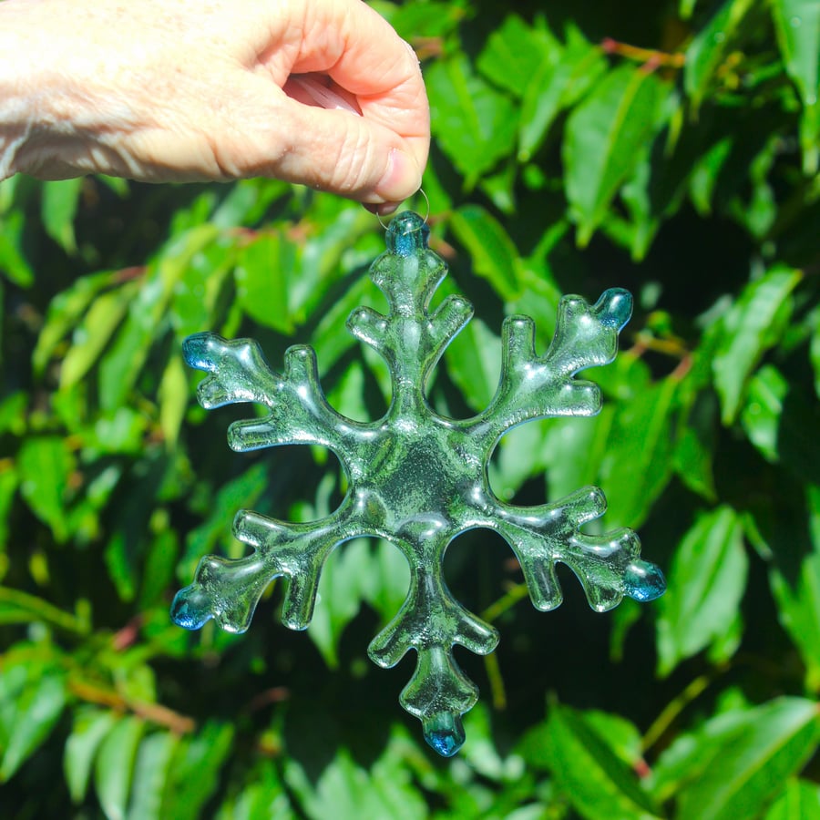 Glass Christmas Snowflake Decoration - Ice Blue