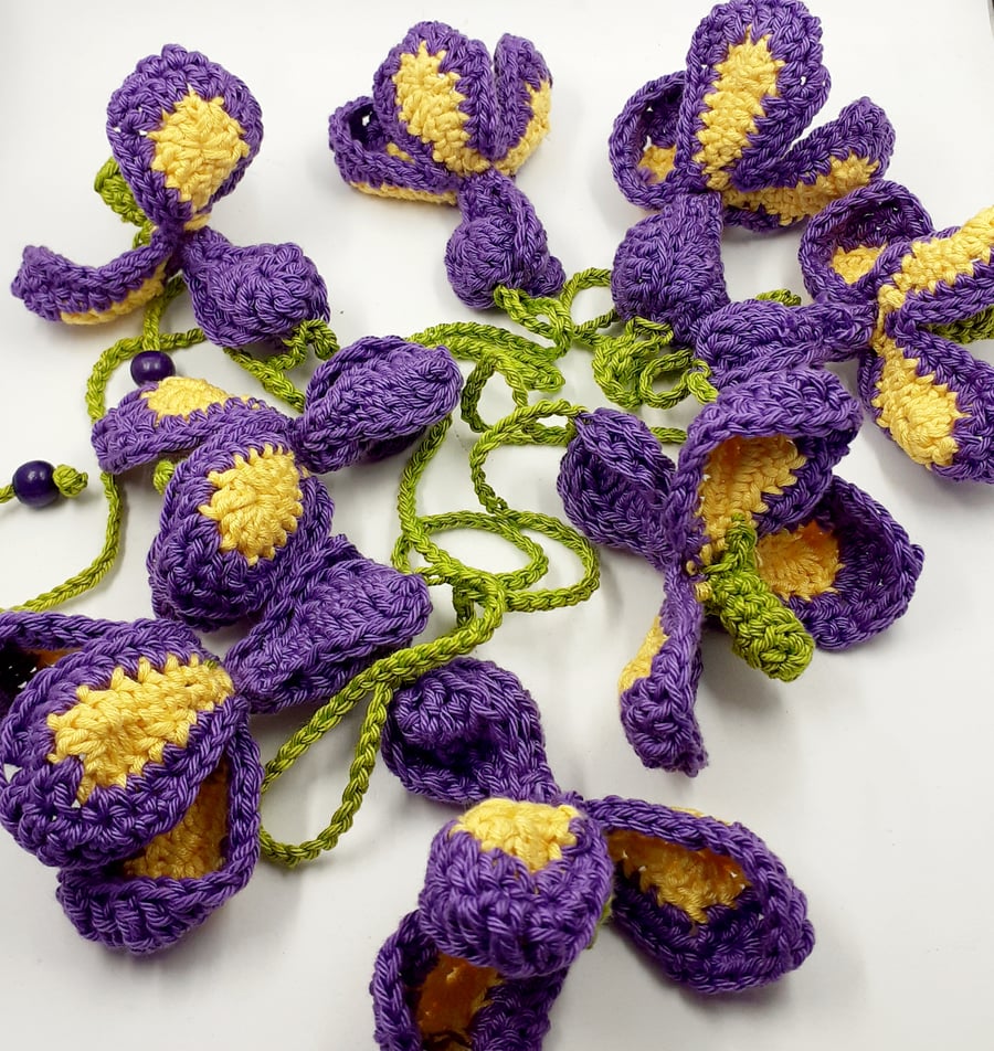 Reserved for Jayne - Iris Garland 