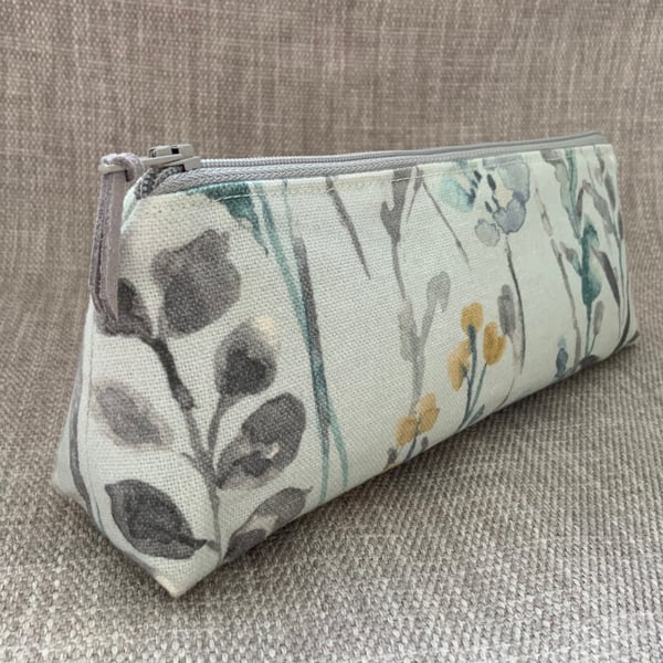 Pencil Case, Brush Case, Cosmetic Bag, Zipped Purse, Mothers Day Gift