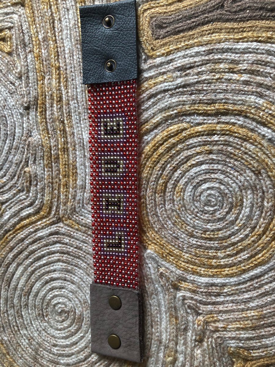 Leather and beadwork bracelet