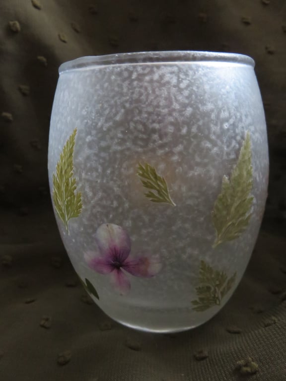 Frosted Tealight Candle Holder with Natural Dried Pressed Flowers