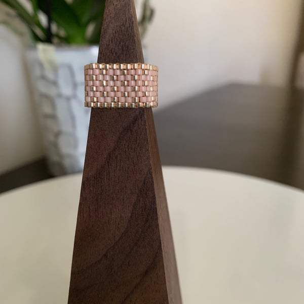 Light coloured beaded ring
