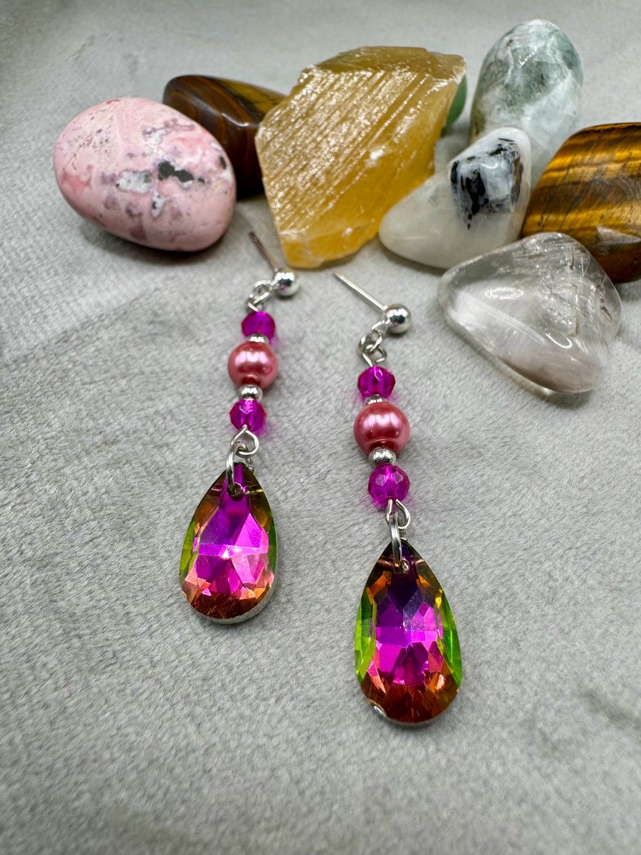 Pink crystal and glass pearl drop earrings