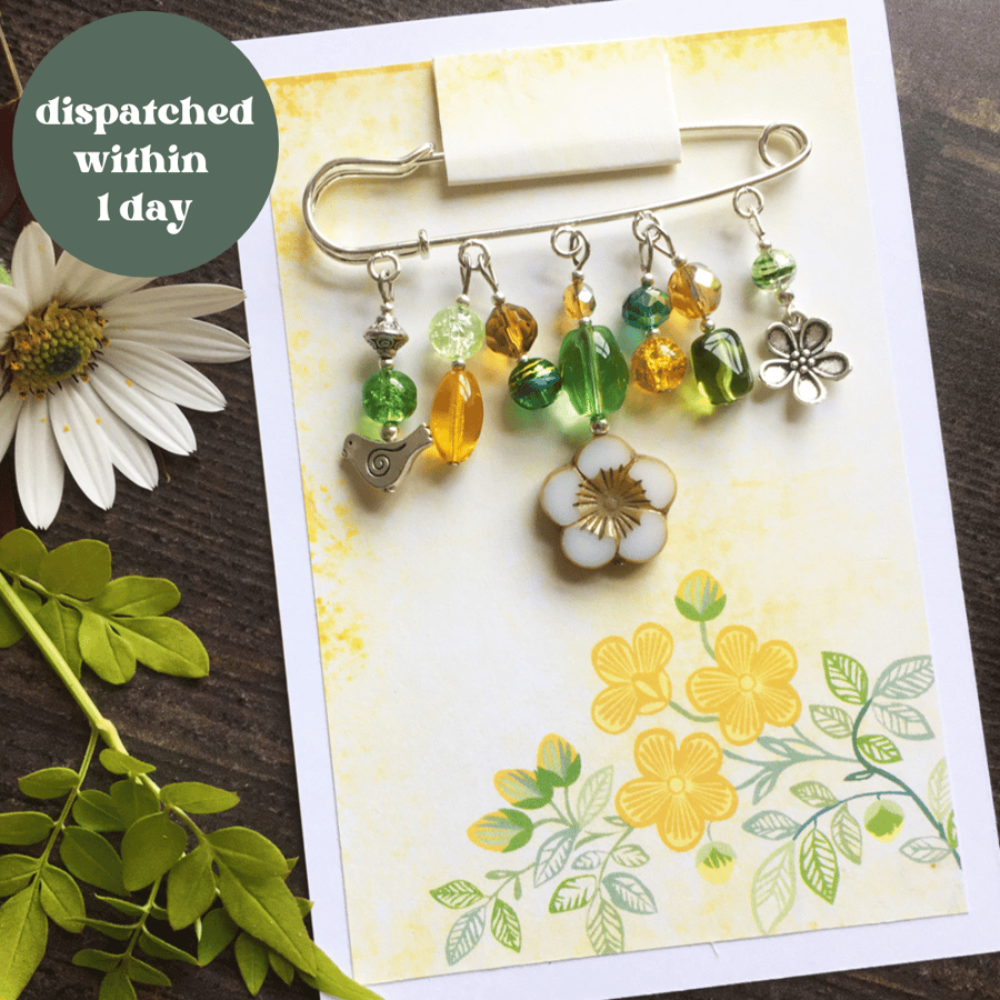 Embellished kilt pin, beaded brooch, czech flower bead