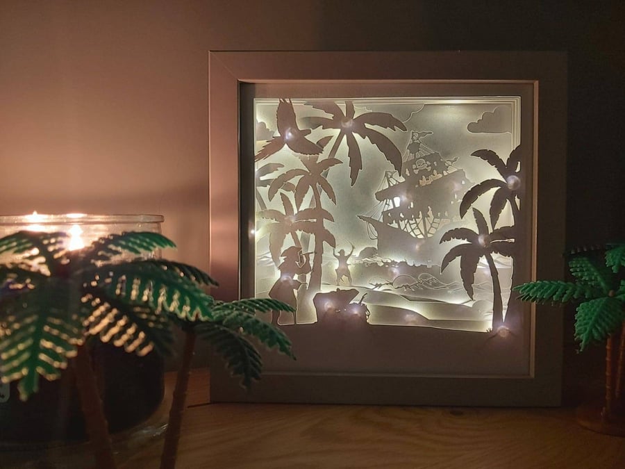 Pirate themed shadow lightbox - Shadowbox - Light box - Pirate - Ship - Treasure