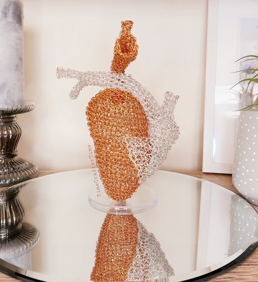 Anatomical Human Heart Sculpture