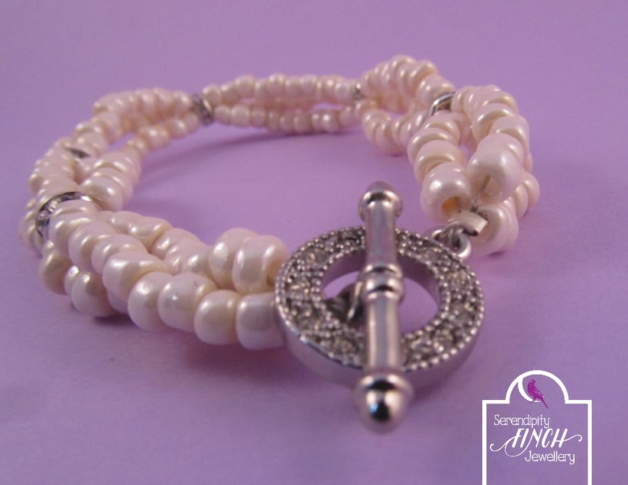 White Pearl Beaded Bracelet with Crystals