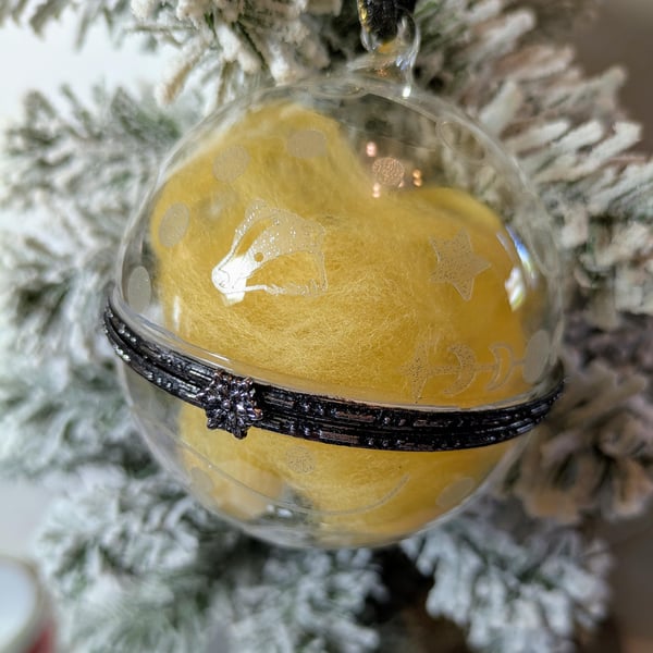 Hufflepuff House Remembrall (Badger logo)