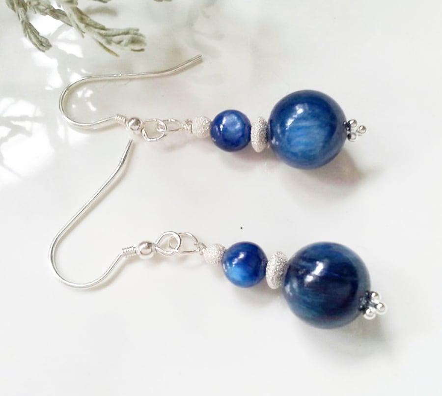 12.40cts Kyanite Sterling Silver Earrings