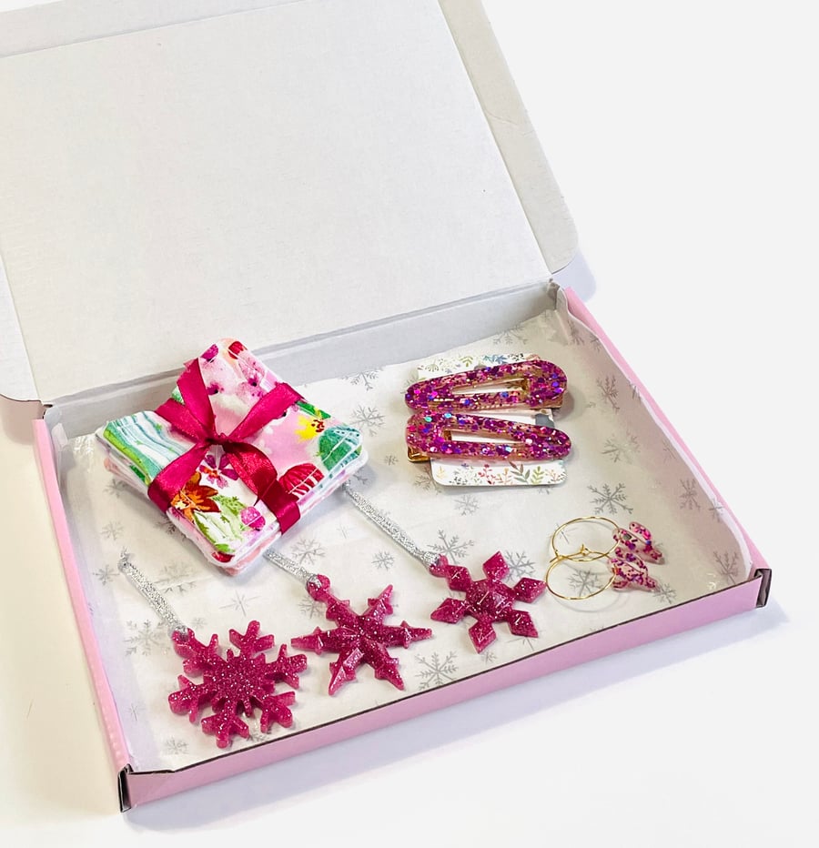 Girlie pink letterbox gift, Christmas gift for her, stocking filler for her