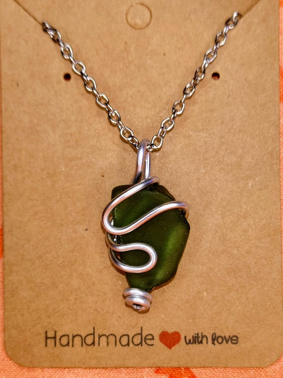 Seaglass Pendant Stone - Green & Silver