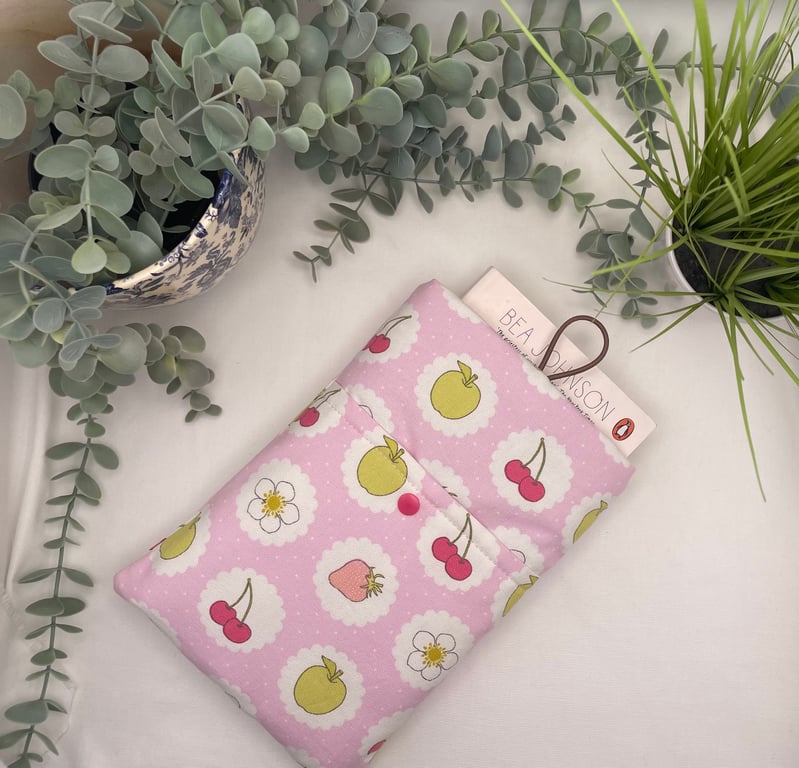 BOOK SLEEVE - MEDIUM PAPERBACK 9-9.5 X 6 INCHES APPROX