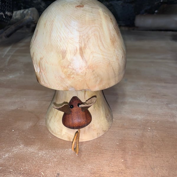 Sycamore Mushroom with Mahogany mouse detail