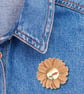 Light Brown Flower Brooch, Daisy Flower, Felt Badge, Fabric Button - Image 3