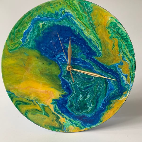  Acrylic Poured Upcycled Wall Clock