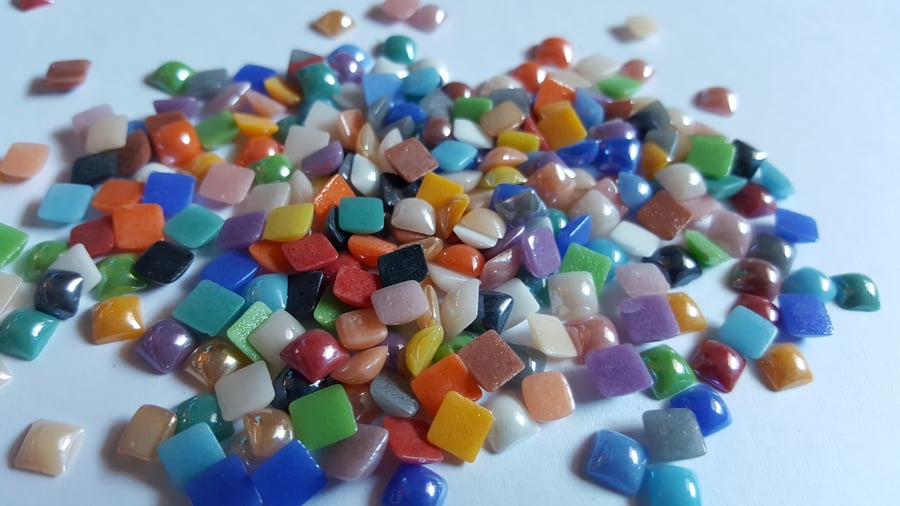50 x Porcelain Flatback Cabochons - Pearlized - 6mm - Square - Mixed Colour