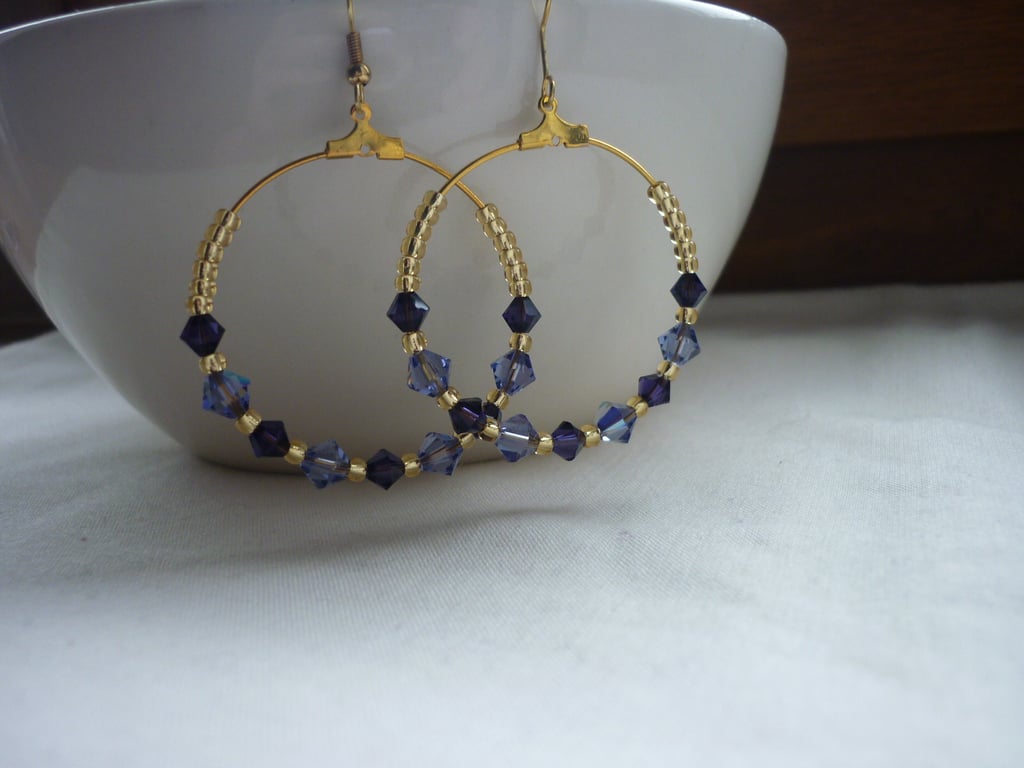 PURPLE, LILAC AND GOLD HOOP EARRINGS.  