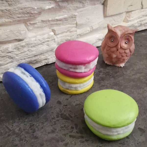 Soap macaroon