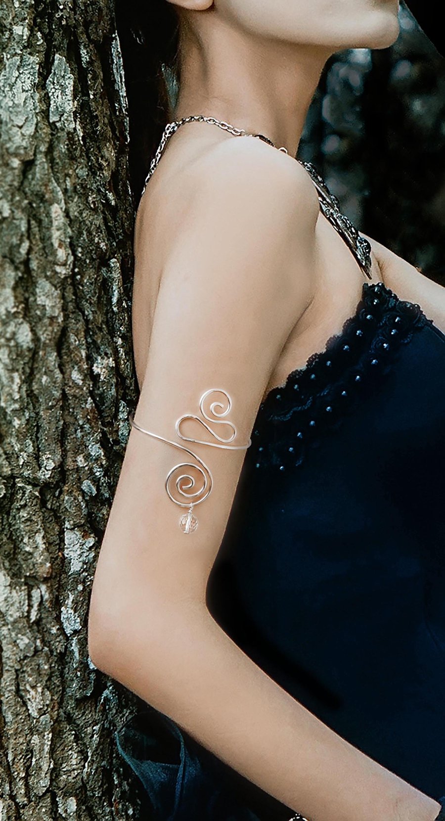 Silver Armcuff,upper arm cuff , spiral desgn Arm Cuff, Open end arm cuff 