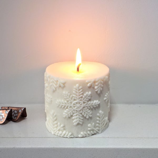 Unscented Soy Wax Snowflake Candle, Gift Boxed, Vegan Friendly