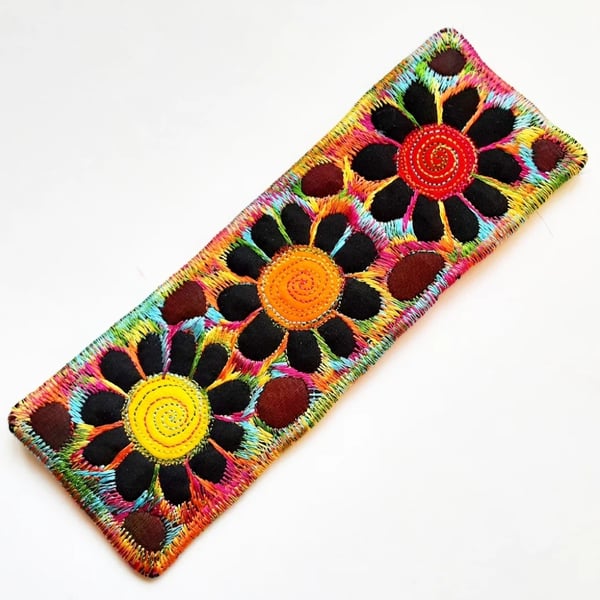 Bookmarks - Textile with Machine Embroidery Bookmark
