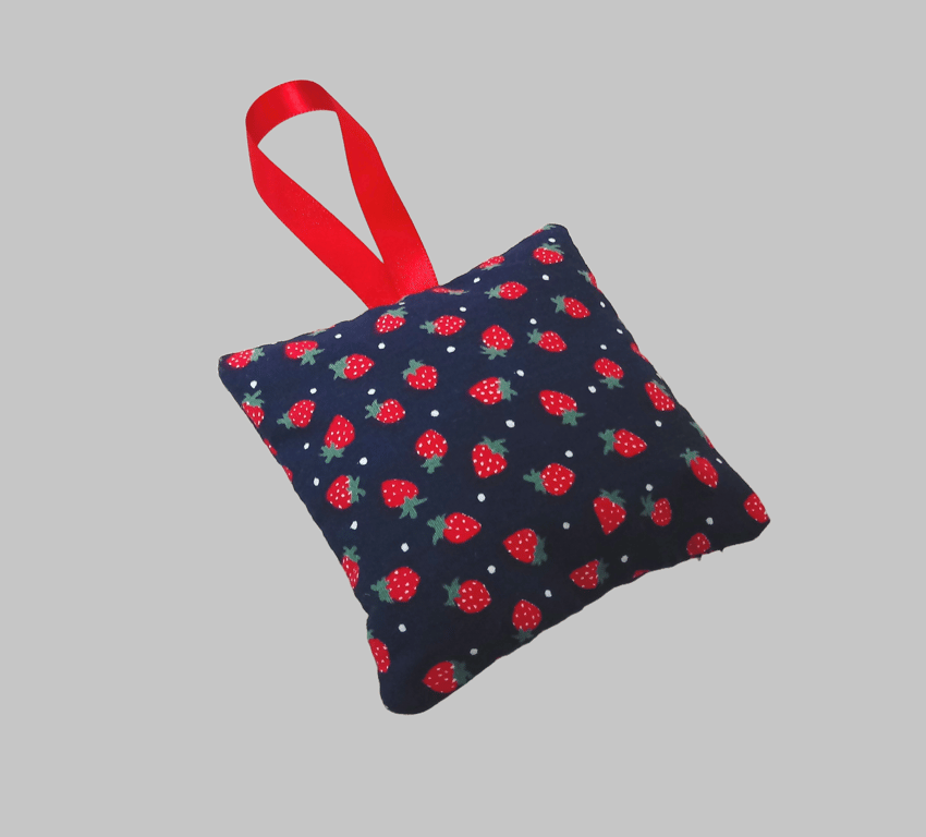 Lavender bag in navy with red strawberries, handmade