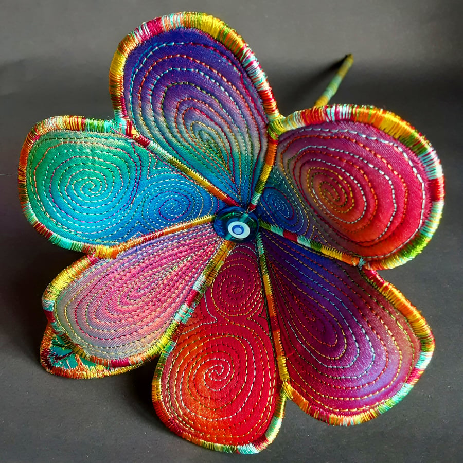 Textile Art Flower in Rainbow Colours 