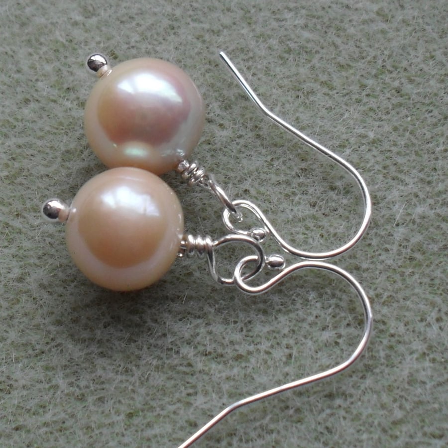 Sterling Silver Cultured Peach Pearl and Crystal Drop Earrings Sterling Silver Cultured Peach Pearl and Crystal Drop Earrings