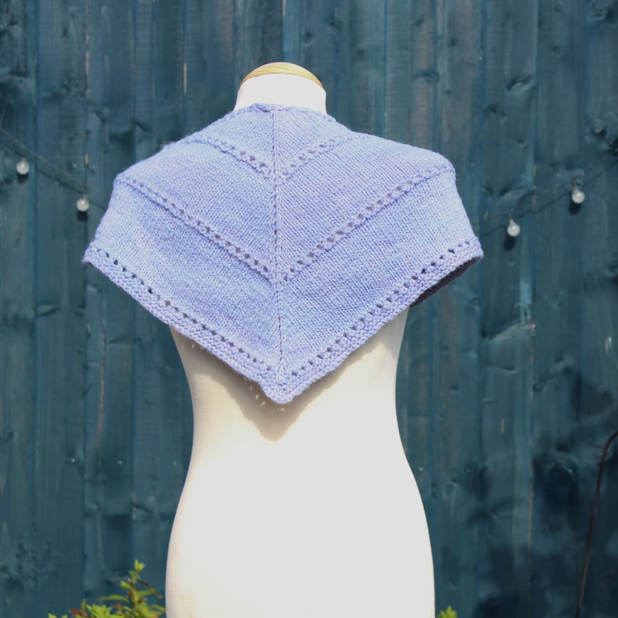 Hand knit pure wool shawl in lilac hand spun wool - design D198
