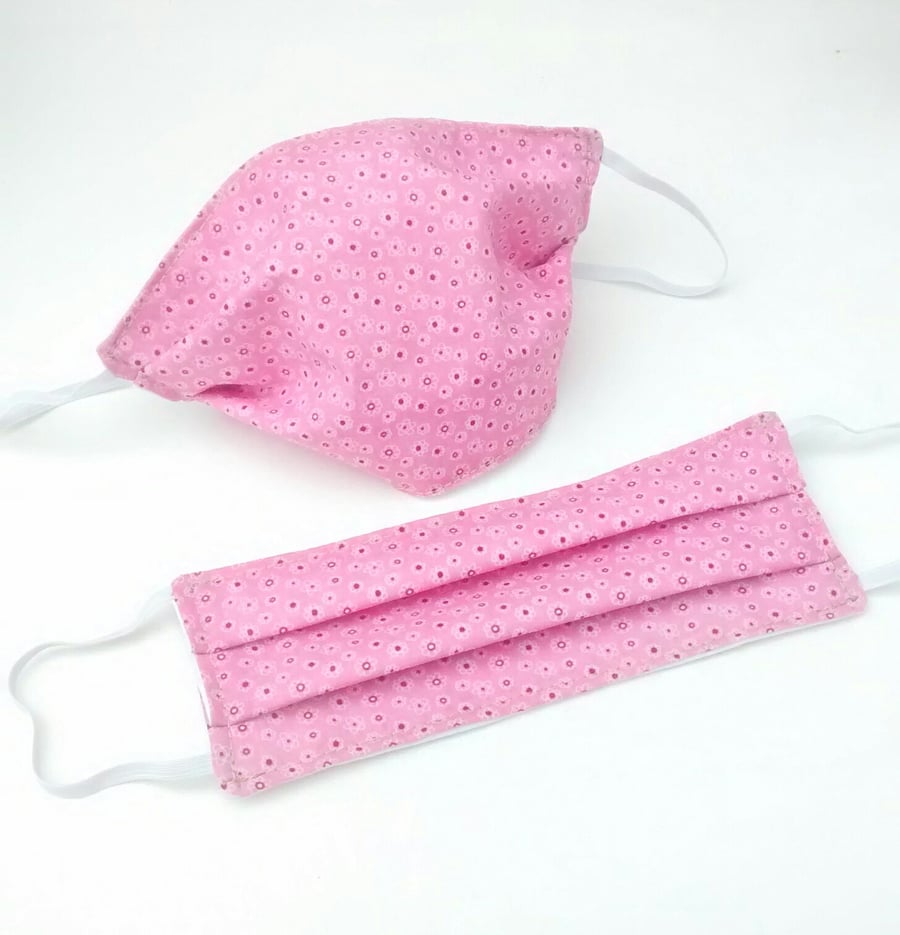 Reusable Face Covering, Pink Ditsy Print, Free Postage