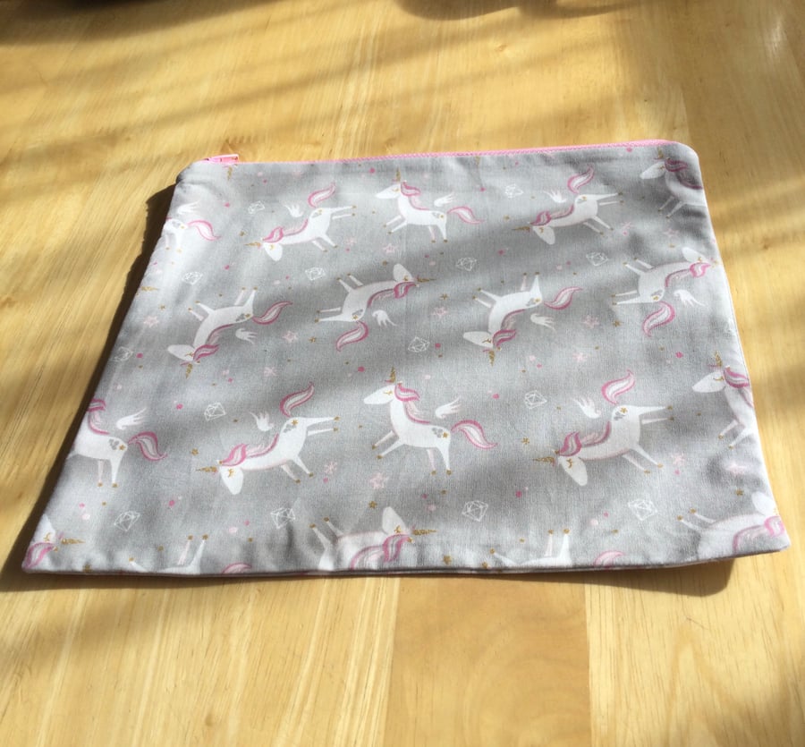 Unicorn zipper pouch