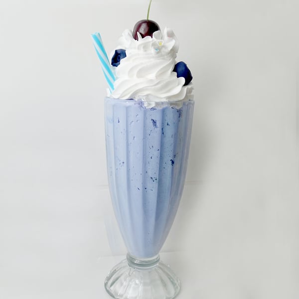 Blueberry Milkshake American Diner Fake Food Prop Display Kitchen Kitsch