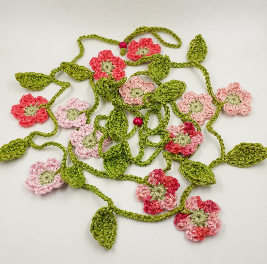 Crochet Flowers Garland in Pinks, Peach and Coral