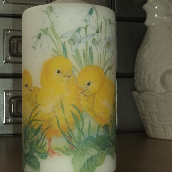 Decorated candle Easter Spring chicks Snowdrops napkin decoupage 