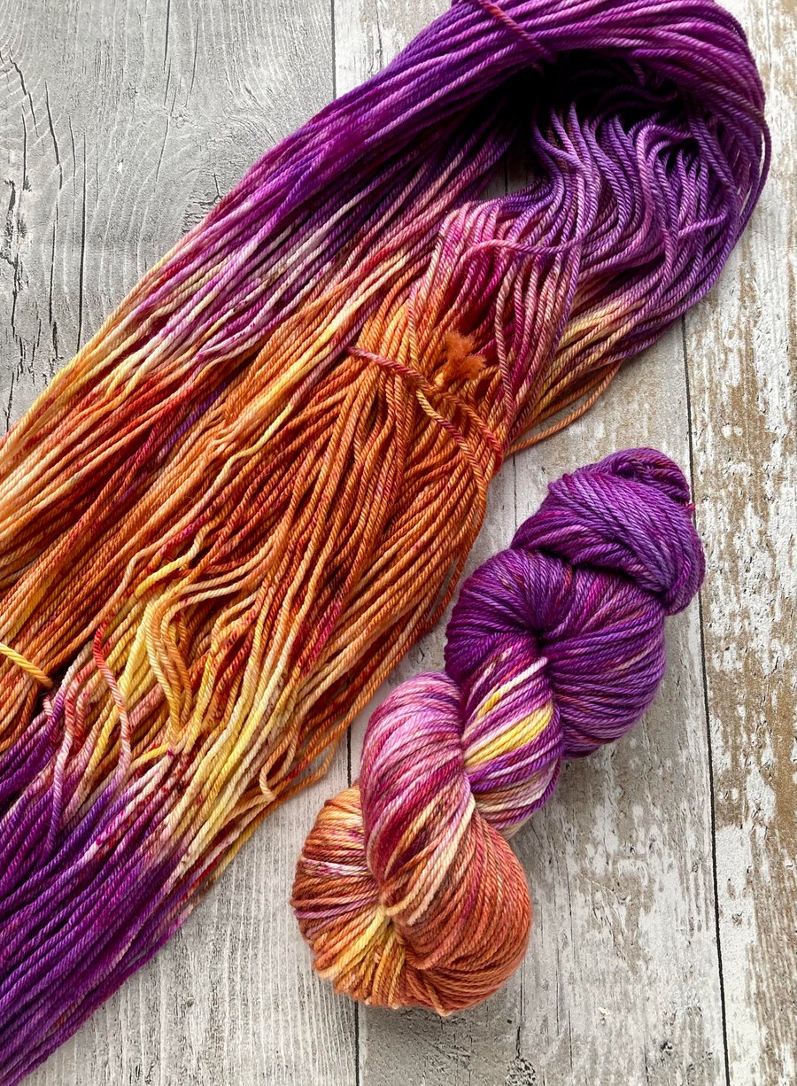 Hand dyed knitting yarn DK Merino Cashmere Nylon Bonfire Night 100g